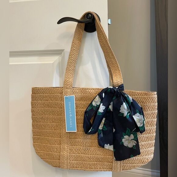 NWT Draper James straw bag with scarf Navy - Picture 2 of 4